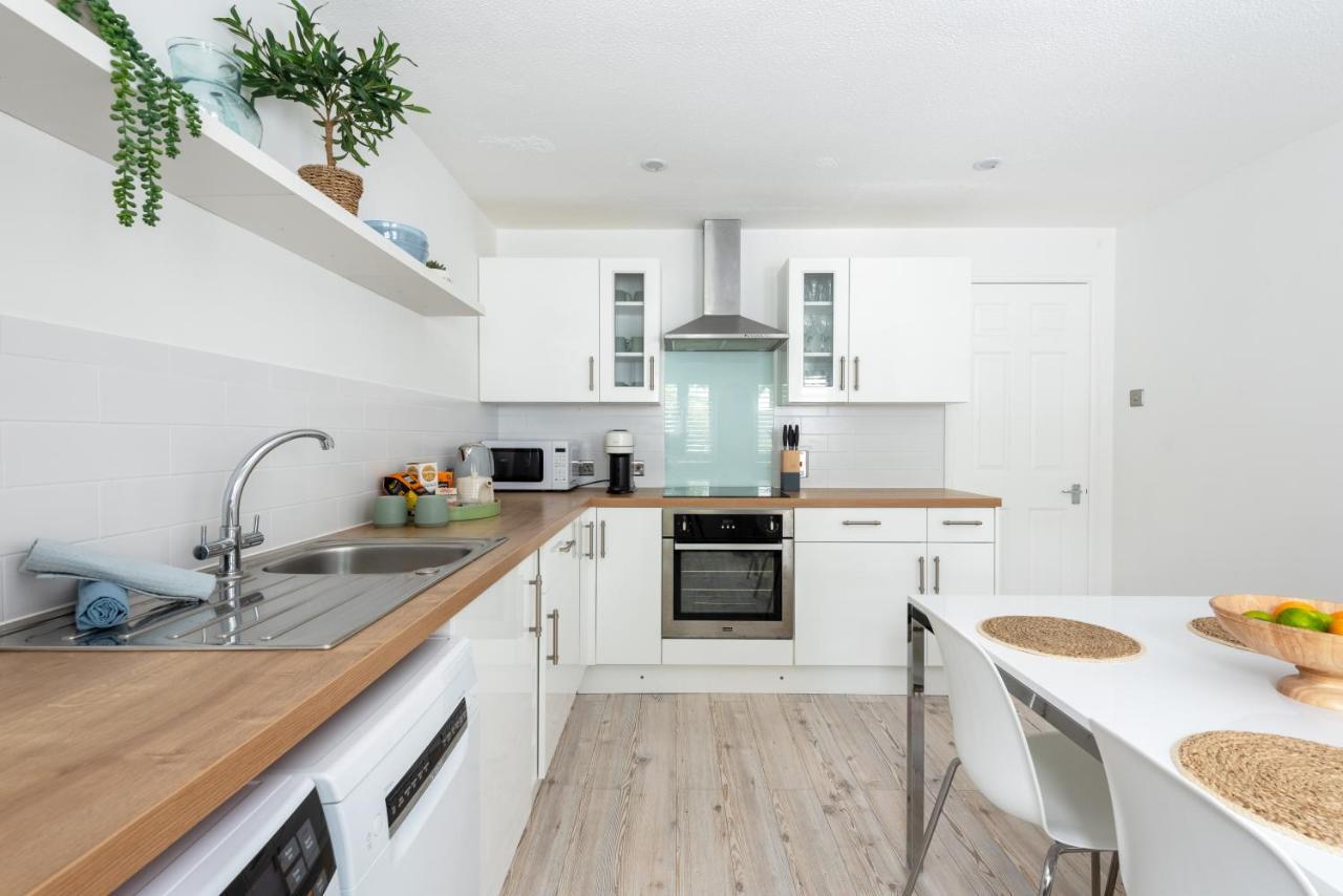 Hideaway - Exclusive Marina Development, Town Centre, With Parking Leilighet Falmouth Eksteriør bilde
